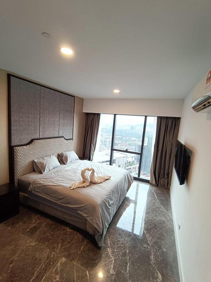 Platinum Suite 2 New Kl Cbd New Luxury Condo With Best Infinity View To Klcc Twin Towers Pool Kuala Lumpur Exterior foto